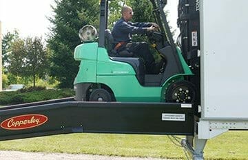 level off for forklift on a yard ramp to safely enter truck or trailer